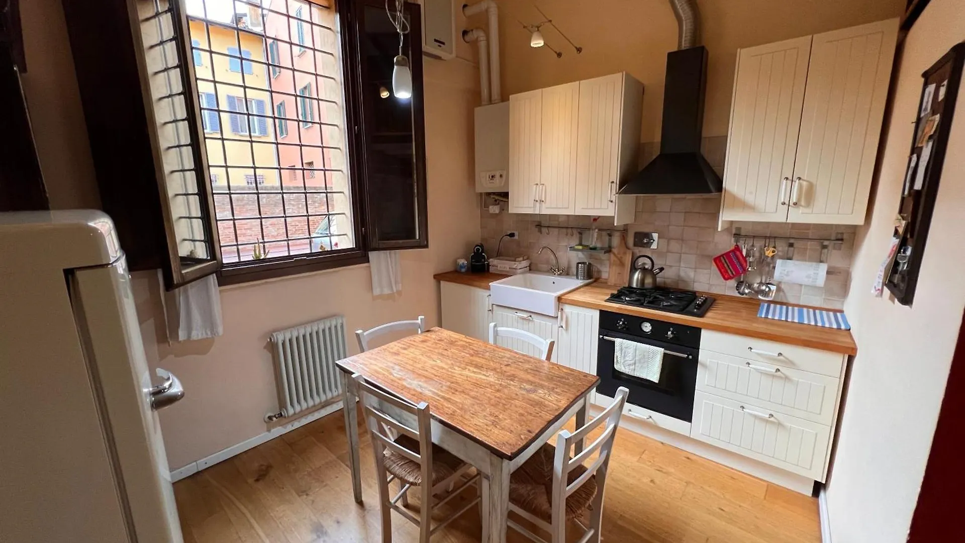 Apartamento The Pianist S House In The Heart Of Bolonia