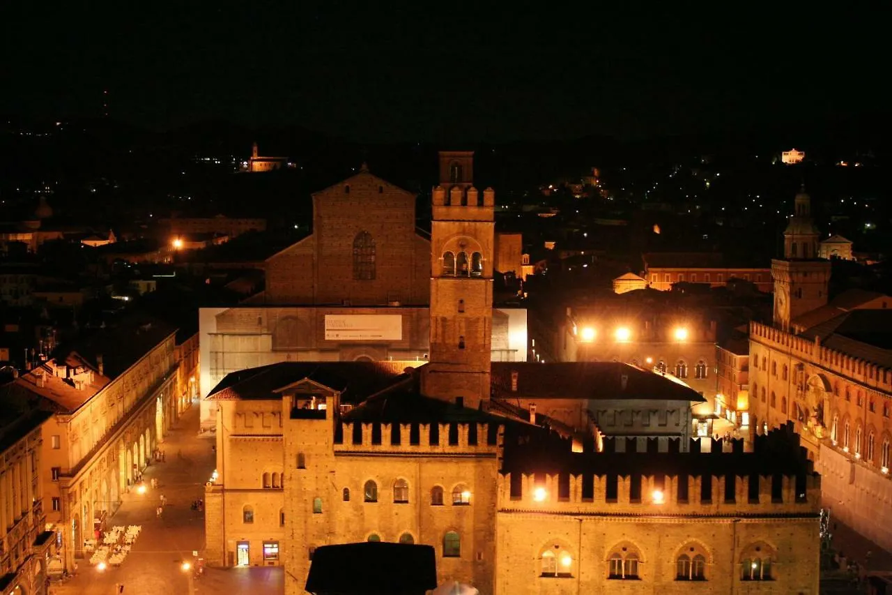 The Pianist S House In The Heart Of Bologna Apartment Italy